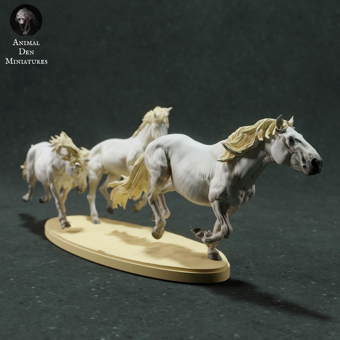 Photo de produit Figurine Animale Diorama, Modélisme : 0 : Figurine d'Animal Sauvage : chevaux de Camargue courant (Réf 01_01_73)