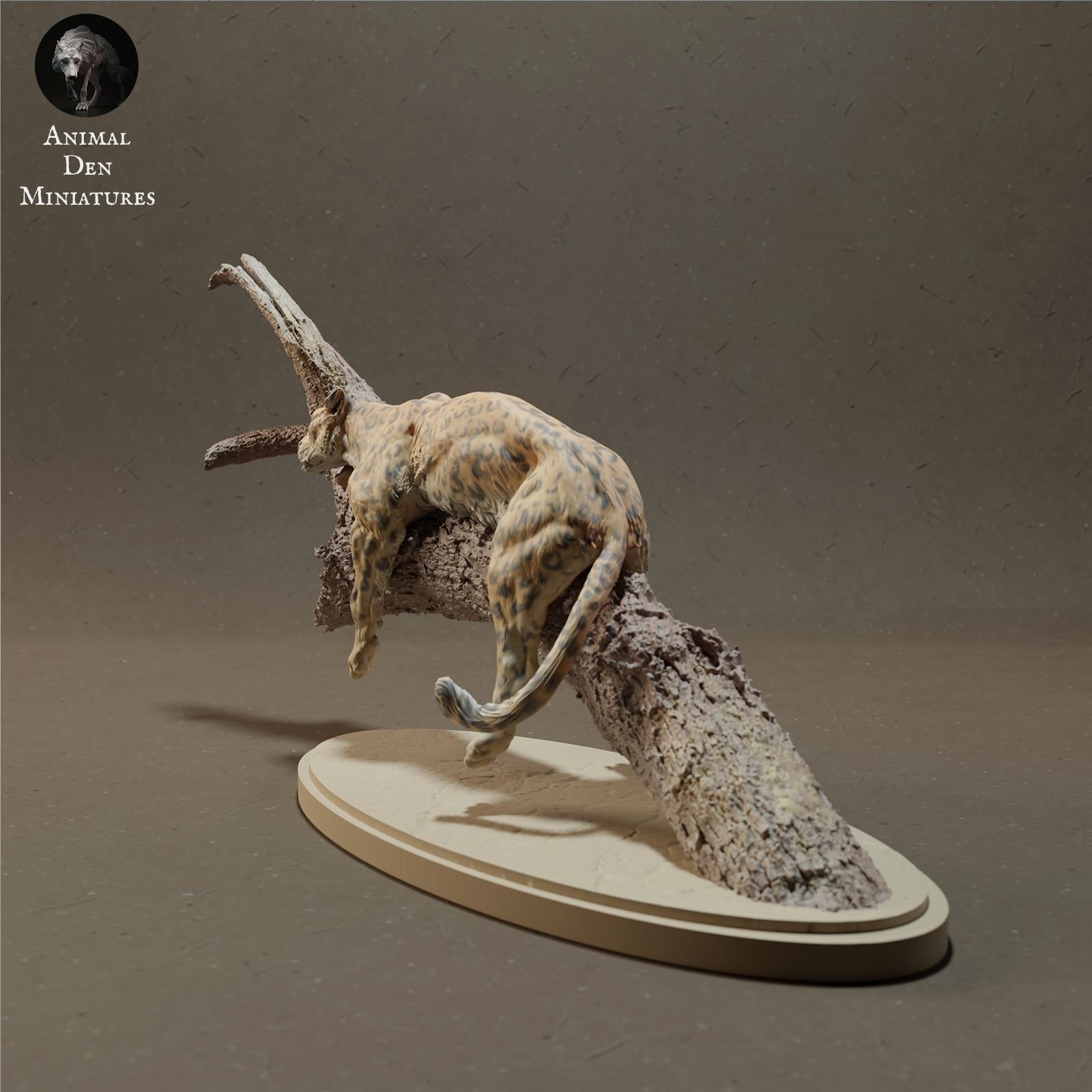 Photo de produit Figurine d'animal Diorama, Modélisme : 0 : Figurine de faune : Léopard africain sur arbre (Ref 01_01_46)