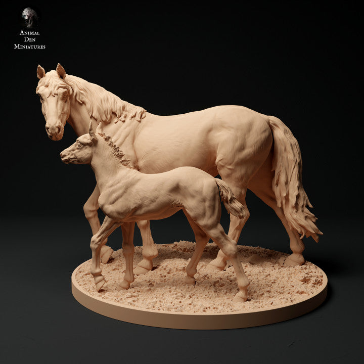 Photo de produit Figurine animale diorama, modélisme : 0 : Konik / Petit cheval sauvage étalon avec jeune : Animaux d'Europe