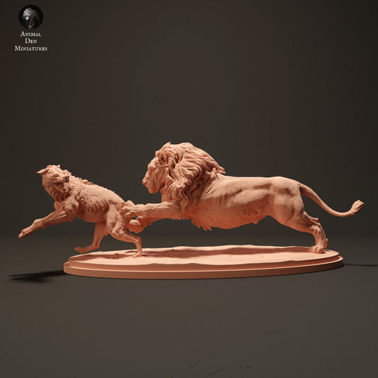 Photo de produit Figurine d'animal Diorama, modélisme : 0 : Lion chassant une hyène : Animaux d'Afrique