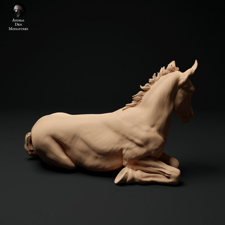 Photo de produit Figurine d'animal Diorama, modélisme : 0 : Figurine d'animal de ferme : 2 poulains - cheval en course et cheval couché