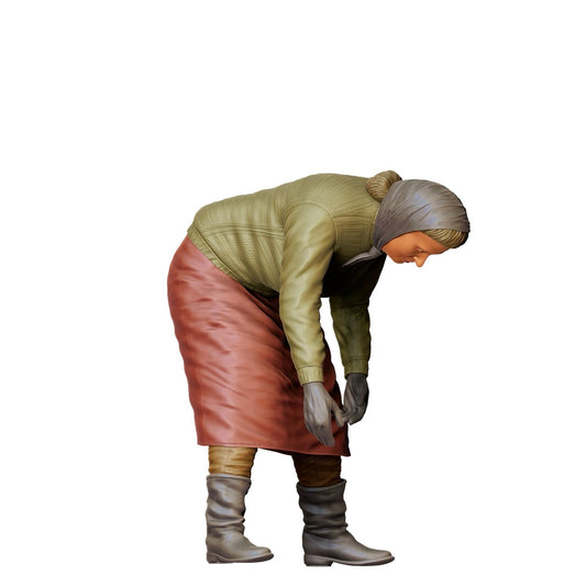 Figurine miniature : Femme du fermier dans le champ - Vieux fermier au travail (n° 301)