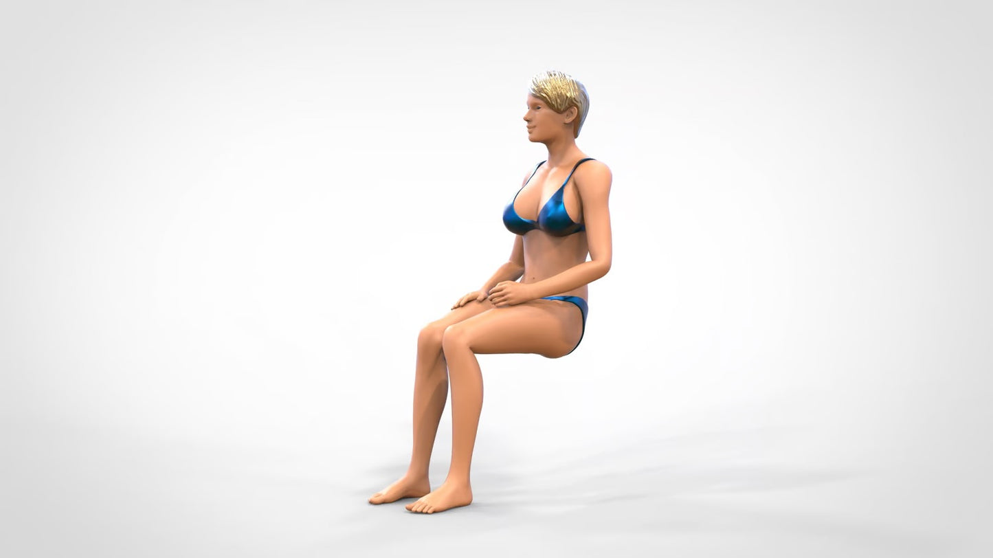 Photo du produit 0 : Femme en bikini - assise