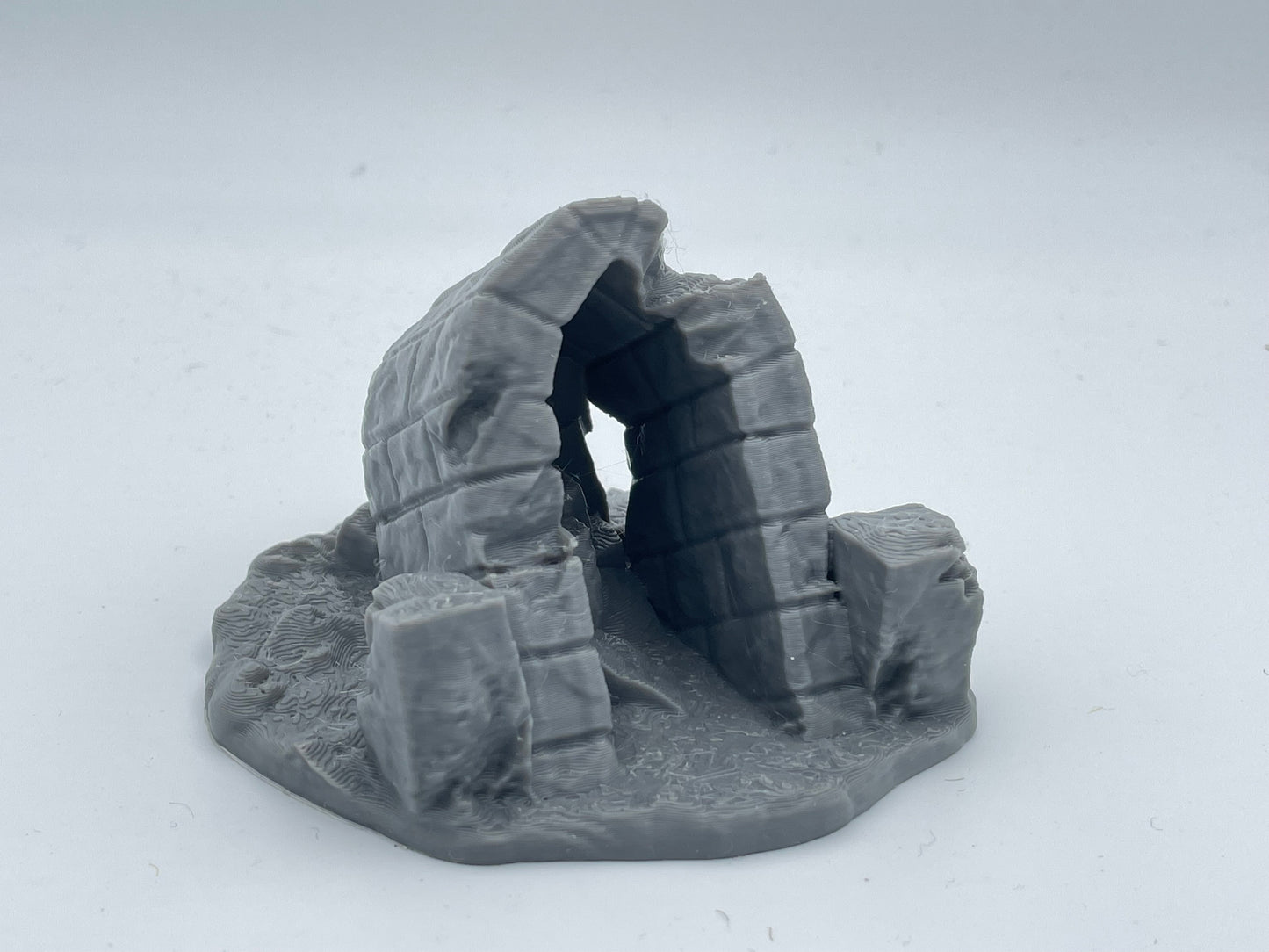 Photo du produit Tabletop 28mm The Printing Goes Ever On (TPGEO) 0 : Ruines A-D - Débris d'une ville médiévale - Restes d'un mur, gravats et tas de pierres
