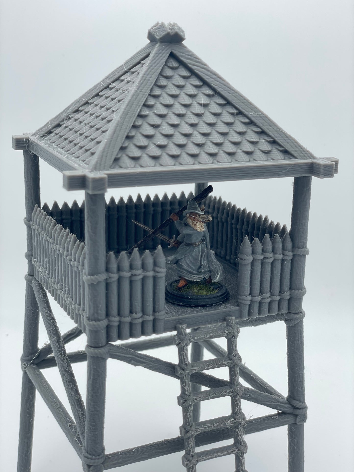 Photo du produit Tabletop 28mm The Printing Goes Ever On (TPGEO) 0 : Tour de guet en bois - Observatoire des seigneurs des chevaux