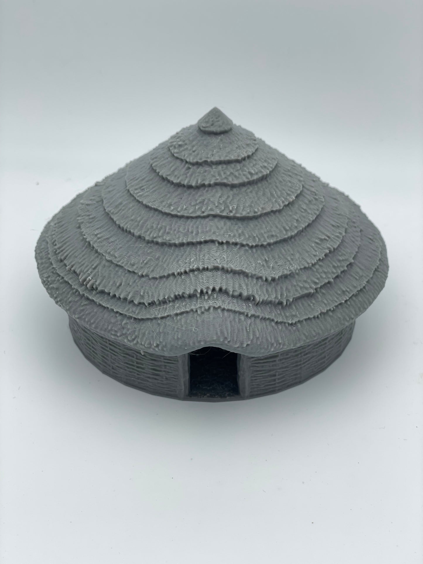 Photo produit Tabletop 28mm The Printing Goes Ever On (TPGEO) 0 : Hutte des autochtones B - Habitation primitive avec toit de chaume - Maison des indigènes