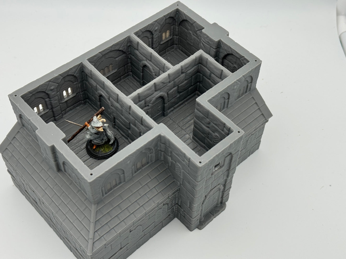 Photo du produit Tabletop 28mm The Printing Goes Ever On (TPGEO) 0 : Auberge Ivory City - Bâtiment Royaume de Gonthan - Terrain de Table de l'Auberge