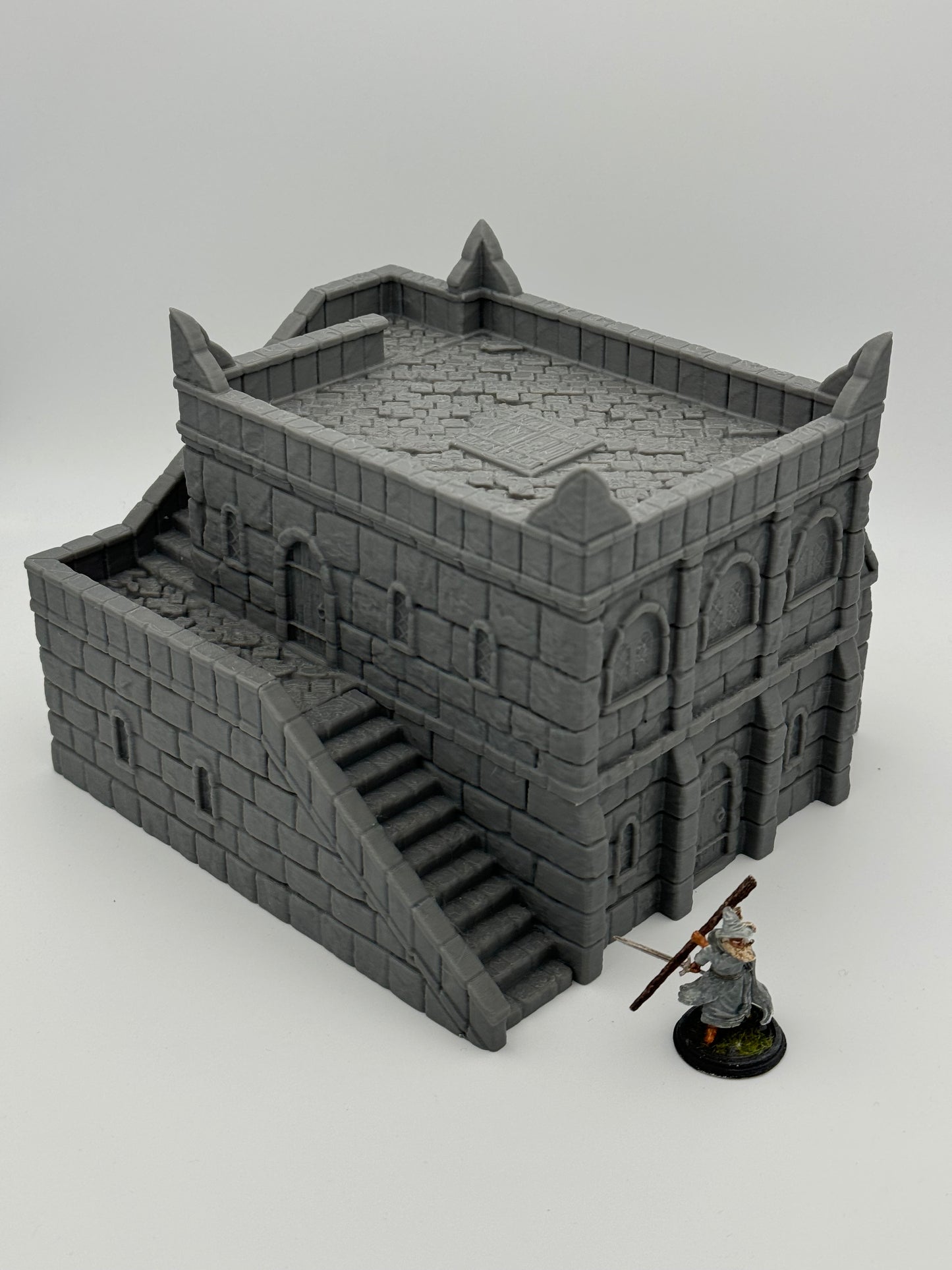 Photo de produit Tabletop 28mm The Printing Goes Ever On (TPGEO) 0 : Place commerciale Ivory City - Bâtiment Royaume de Gonthan - Hall d'échange Terrain Tabletop