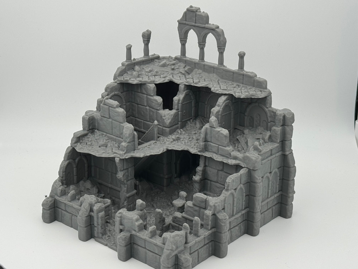 Photo de produit Tabletop 28mm The Printing Goes Ever On (TPGEO) 0 : Ruines d'entrepôt Ivory City - Bâtiment du Royaume de Gonthan - Terrain Tabletop d'entrepôt