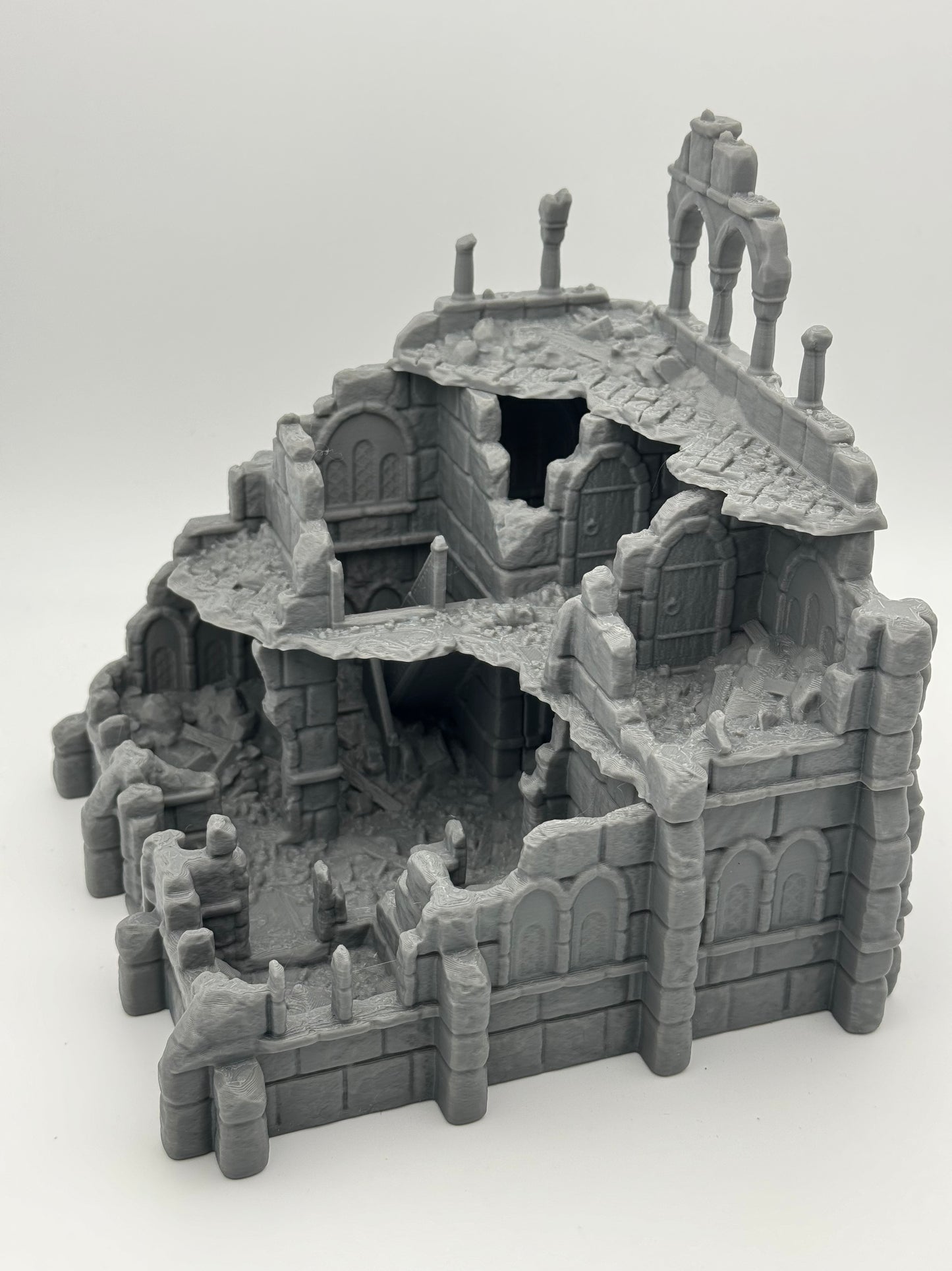 Photo de produit Tabletop 28mm The Printing Goes Ever On (TPGEO) 0 : Ruines d'entrepôt Ivory City - Bâtiment du Royaume de Gonthan - Terrain Tabletop d'entrepôt