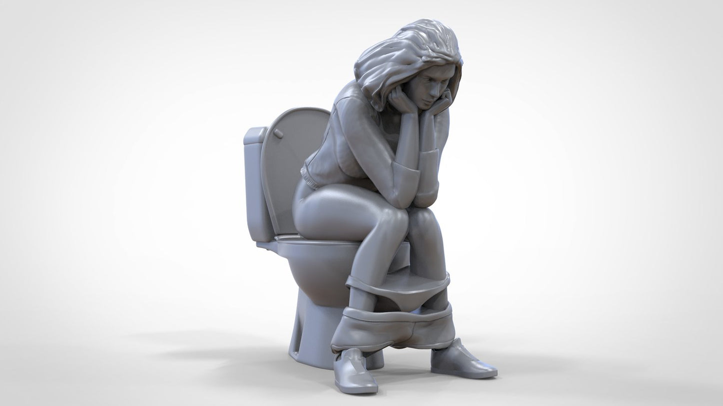Photo du produit 0 : Femme aux toilettes : Perdue dans ses pensées dans un endroit tranquille