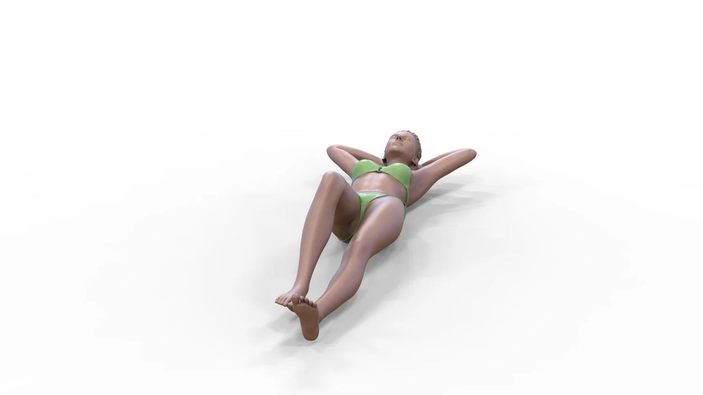 Photo du produit Diorama et modélisme Figurine miniature : Femme à la plage 3