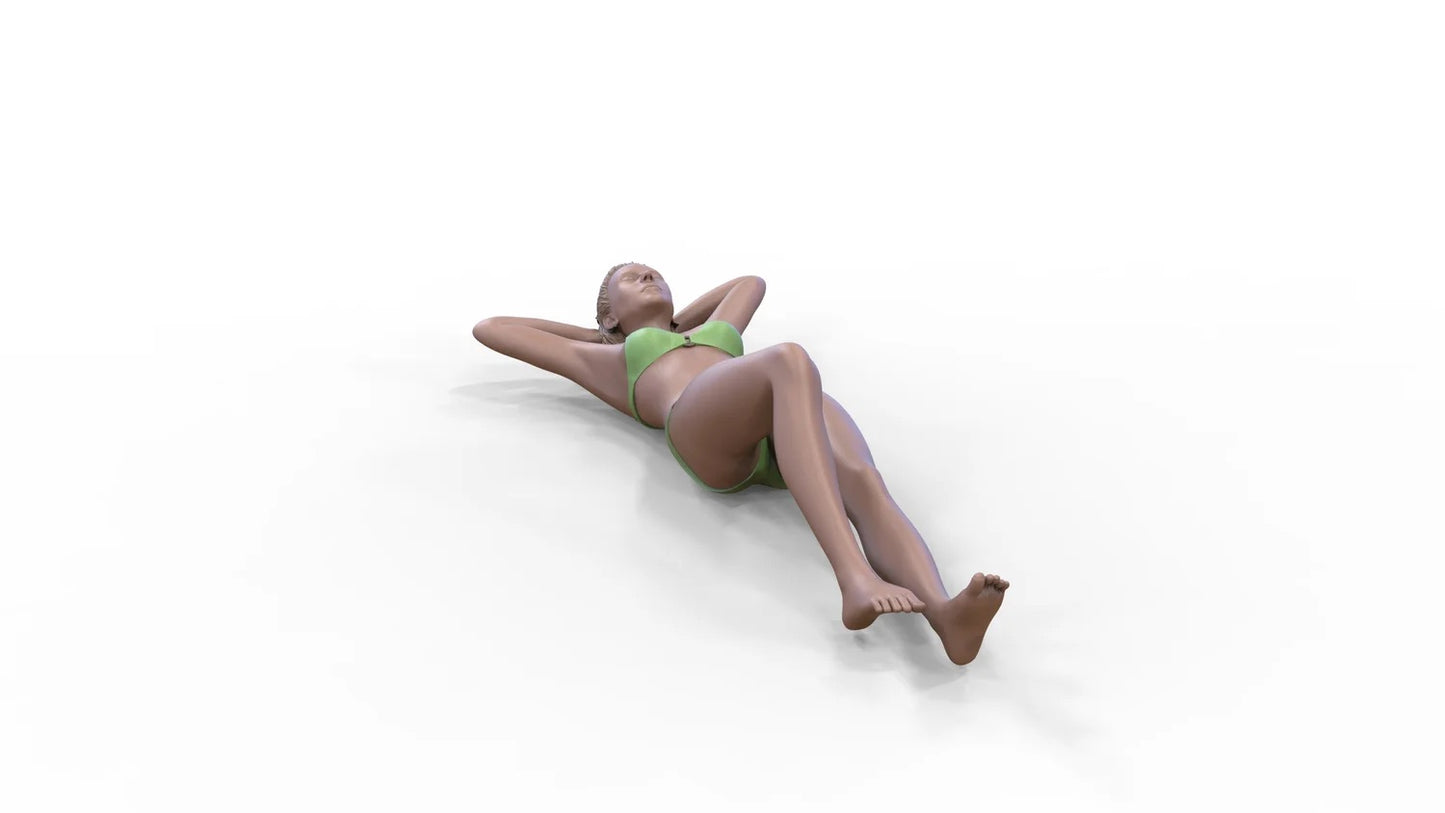 Photo du produit Diorama et modélisme Figurine miniature : Femme à la plage 3