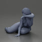Diorama modélisme photo produit 11 : Figurine miniature : Femme allongée en bikini, à moitié appuyée sur la plage (Ref Nr. A106)