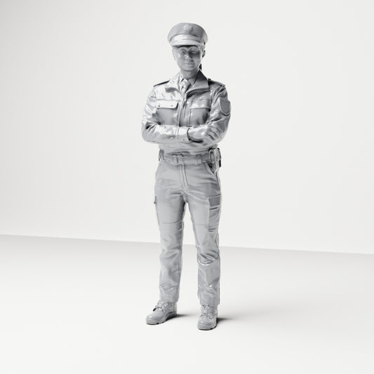 Diorama modélisme photo produit 0 : Figurine debout : Policier avec casquette de service et bras croisés (B021)