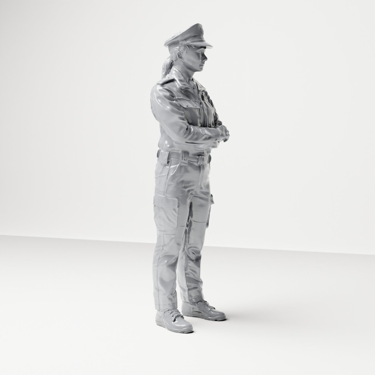 Diorama modélisme photo produit 3 : Figurine debout : Policier avec casquette de service et bras croisés (B021)