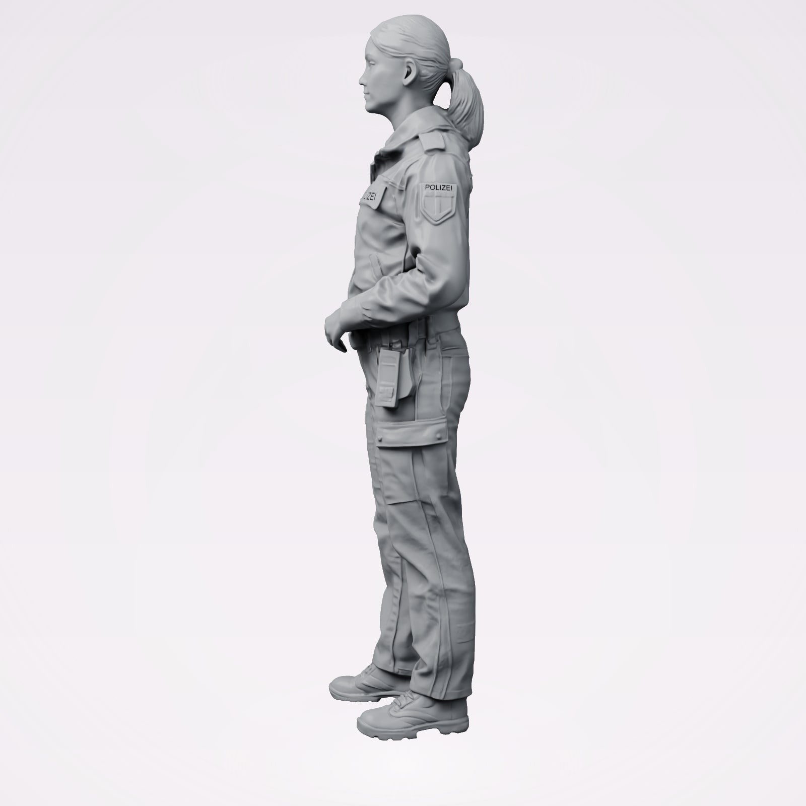 Diorama modélisme photo de produit 1 : Figurine debout : Policier allemand en uniforme avec écusson POLICE (B024)