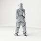 Diorama modélisme photo produit 2 : Figurine debout : Femme avec casquette, top court et pantalon cargo, mains dans les poches (B031)