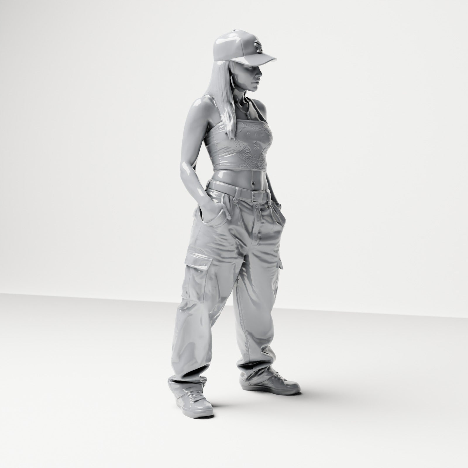 Diorama modélisme photo produit 3 : Figurine debout : Femme avec casquette, top court et pantalon cargo, mains dans les poches (B031)