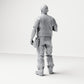Photo produit de modélisme de diorama 2 : figurine debout : artisan avec sacoche à outils et visseuse sans fil (B046)