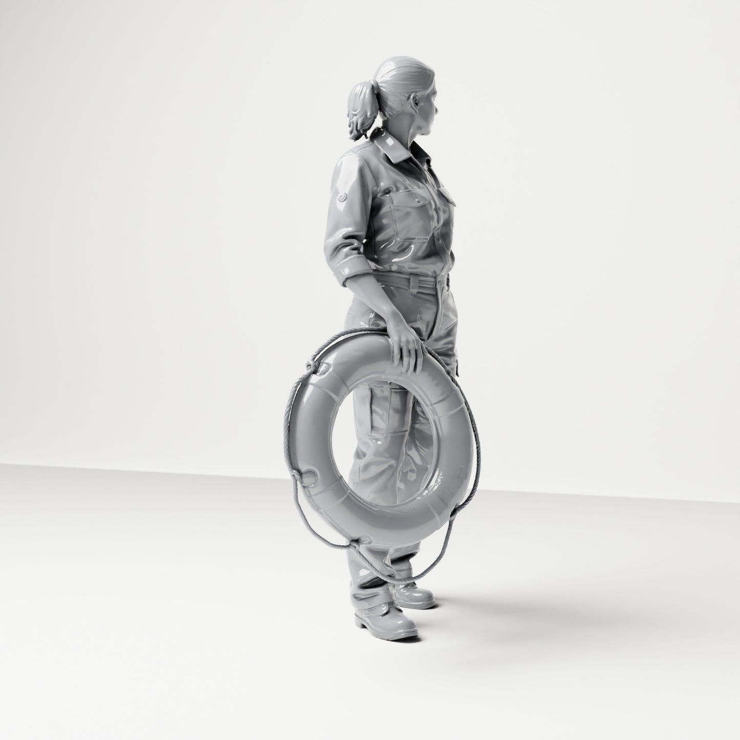 Photo produit de modélisme pour diorama 3 : figurine debout : membre féminin d’équipage de navire en tenue de travail avec bouée de sauvetage (B049)