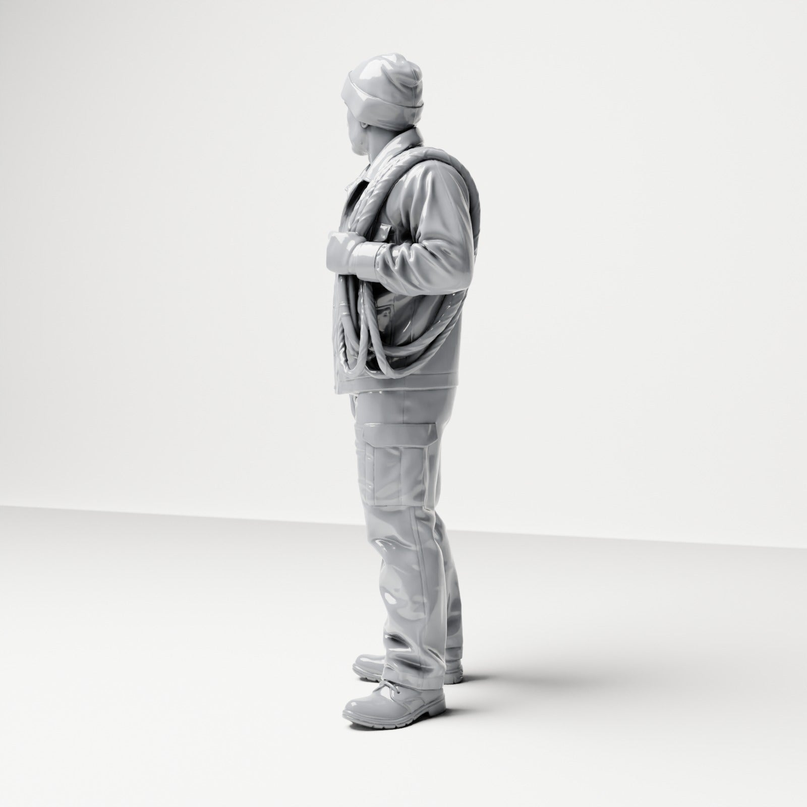 Photo produit de modélisme pour diorama 1 : figurine debout : membre d’équipage de navire en tenue de travail avec rouleau de corde (B052)