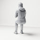 Photo produit de modélisme pour diorama 2 : figurine assise : spectatrice avec les mains jointes devant la poitrine (B058)