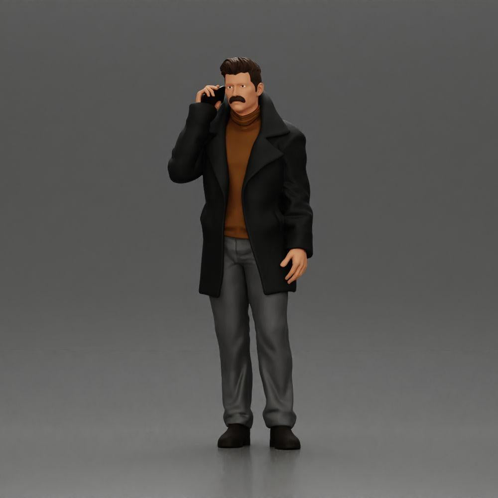 Diorama modélisme photo produit 0 : Figurine de diorama - homme turc en manteau avec col roulé, en train de téléphoner (Ref Nr. A78)