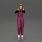 Diorama modélisme photo produit 0 : Fille debout, souriante, en salopette, les deux pouces levés - Figurine diorama (Ref Nr. A82)