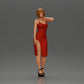 Diorama modélisme photo produit 0 : Figurine diorama féminine en mini-robe, cheveux courts, main sur le cou, collier (Ref Nr. A99)