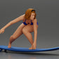 Diorama modélisme photo produit 1 : Miniature diorama : Surfeuse à genoux en bikini sur planche de surf, seule (Ref Nr. A119)