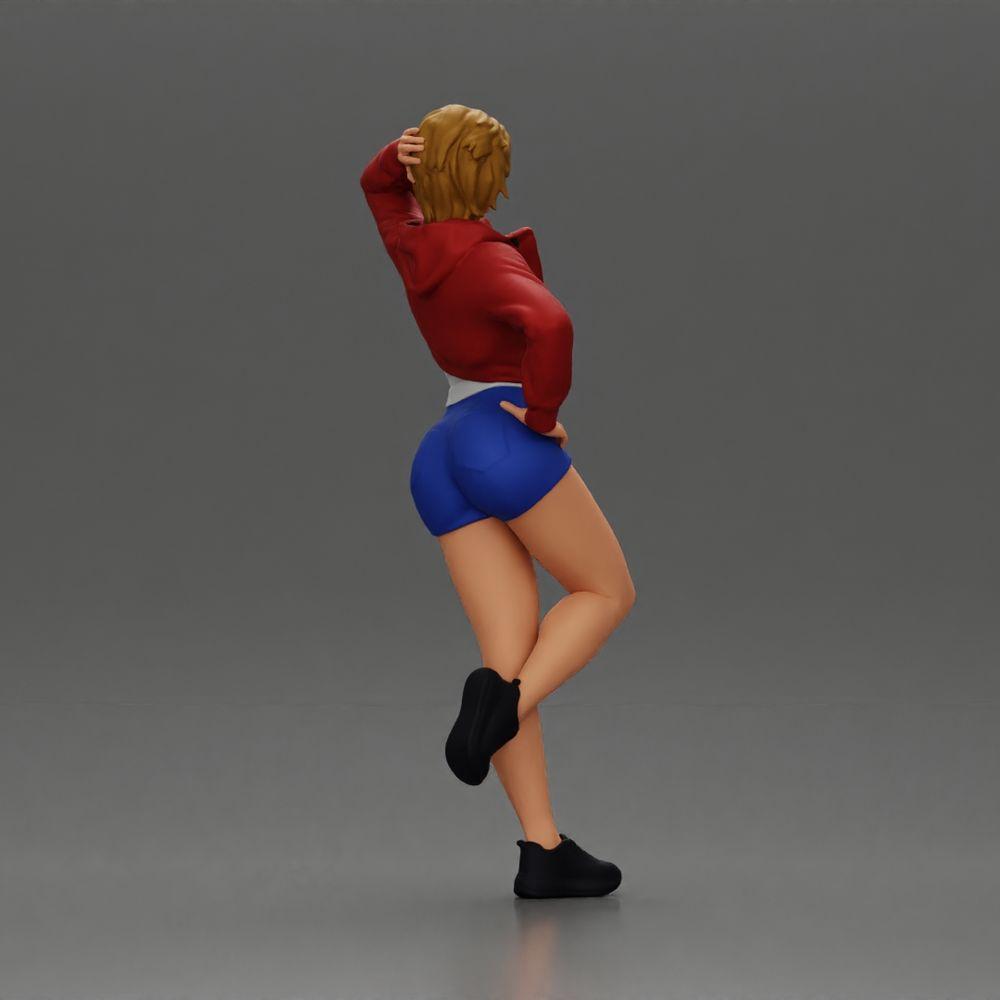 Diorama modélisme photo de produit 2 : Miniature féminine avec cheveux courts, veste et shorts, appuyée contre une voiture (Ref Nr. A67)