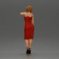 Diorama modélisme photo produit 3 : Figurine diorama féminine en mini-robe, cheveux courts, main sur le cou, collier (Ref Nr. A99)