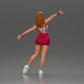 Diorama modélisme photo produit 3 : Figurine diorama : femme dynamique en tenue de sport rouge, pose debout, baskets (Ref Nr. A124)