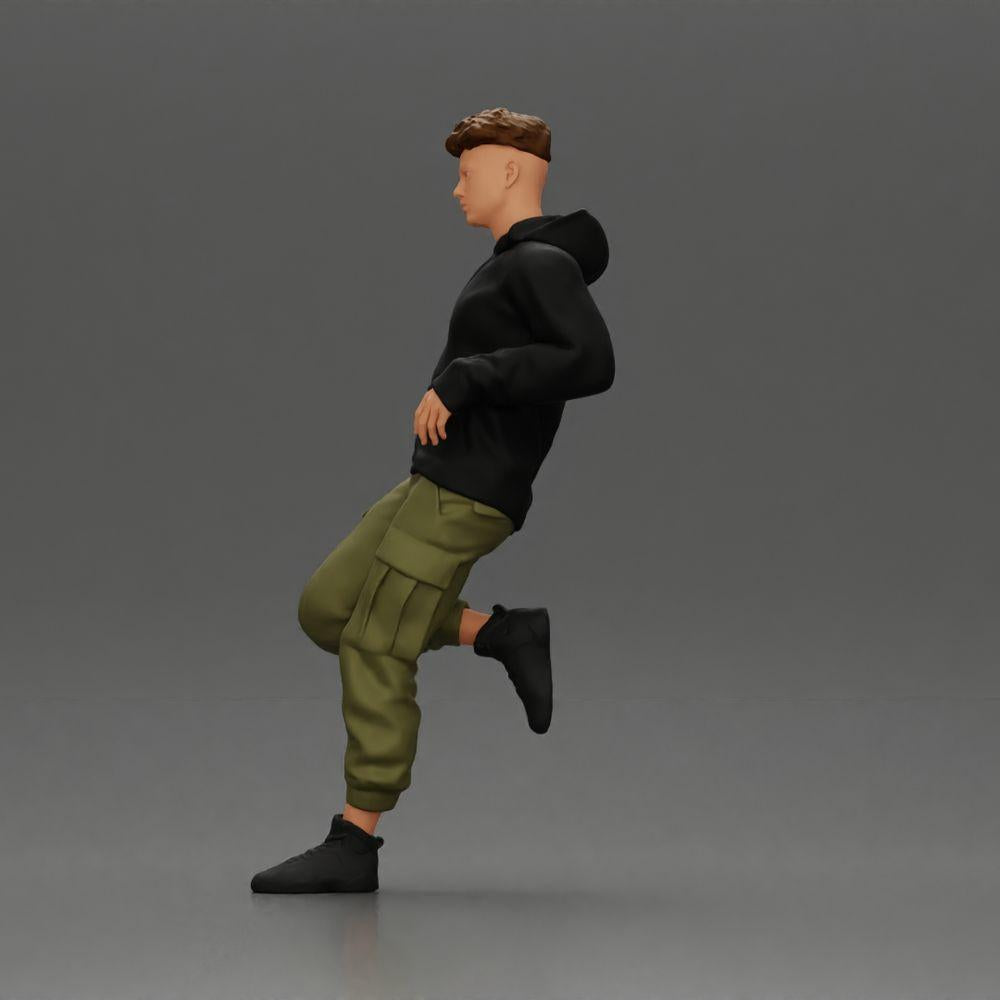 Diorama modélisme photo produit 4 : Figurine miniature : Homme en sweat à capuche et pantalon cargo, pose décontractée. (Ref Nr. A142)