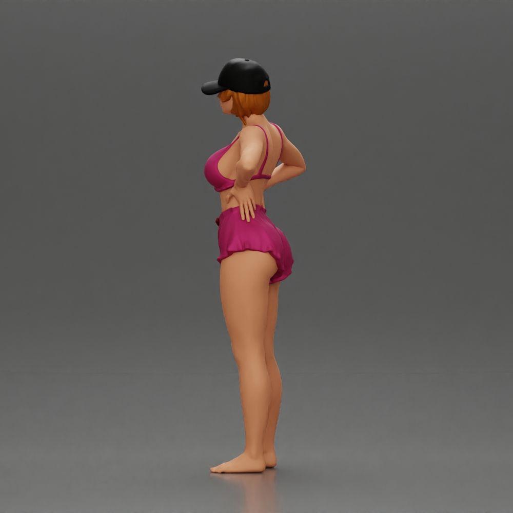 Diorama modélisme photo produit 4 : Figurine diorama : Figurine miniature debout en tenue d'été avec casquette, shorts, pieds nus sur la plage (Ref Nr. A108)