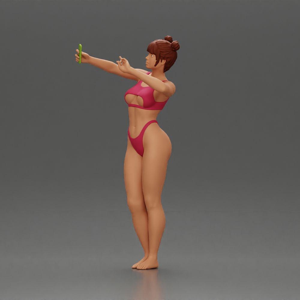 Diorama modélisme photo produit 5 : Miniature diorama : Femme en bikini prenant un selfie à la plage, figurine debout (Ref Nr. A69)