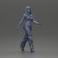 Diorama modélisme photo produit 6 : Figurine de diorama : Miniature figurine femme en pose de marche, vert-rouge, top court, pantalon large, escarpins (Ref Nr. A141)