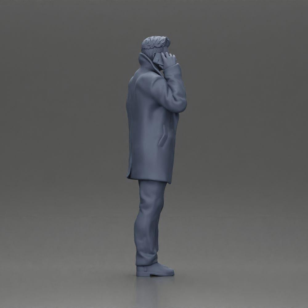 Diorama modélisme photo produit 8 : Figurine de diorama - homme turc en manteau avec col roulé, en train de téléphoner (Ref Nr. A78)