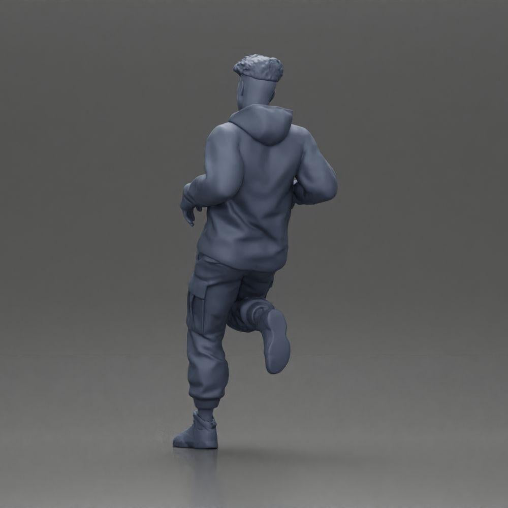 Diorama modélisme photo produit 9 : Figurine : Homme en sweat à capuche et pantalon cargo, pose décontractée.