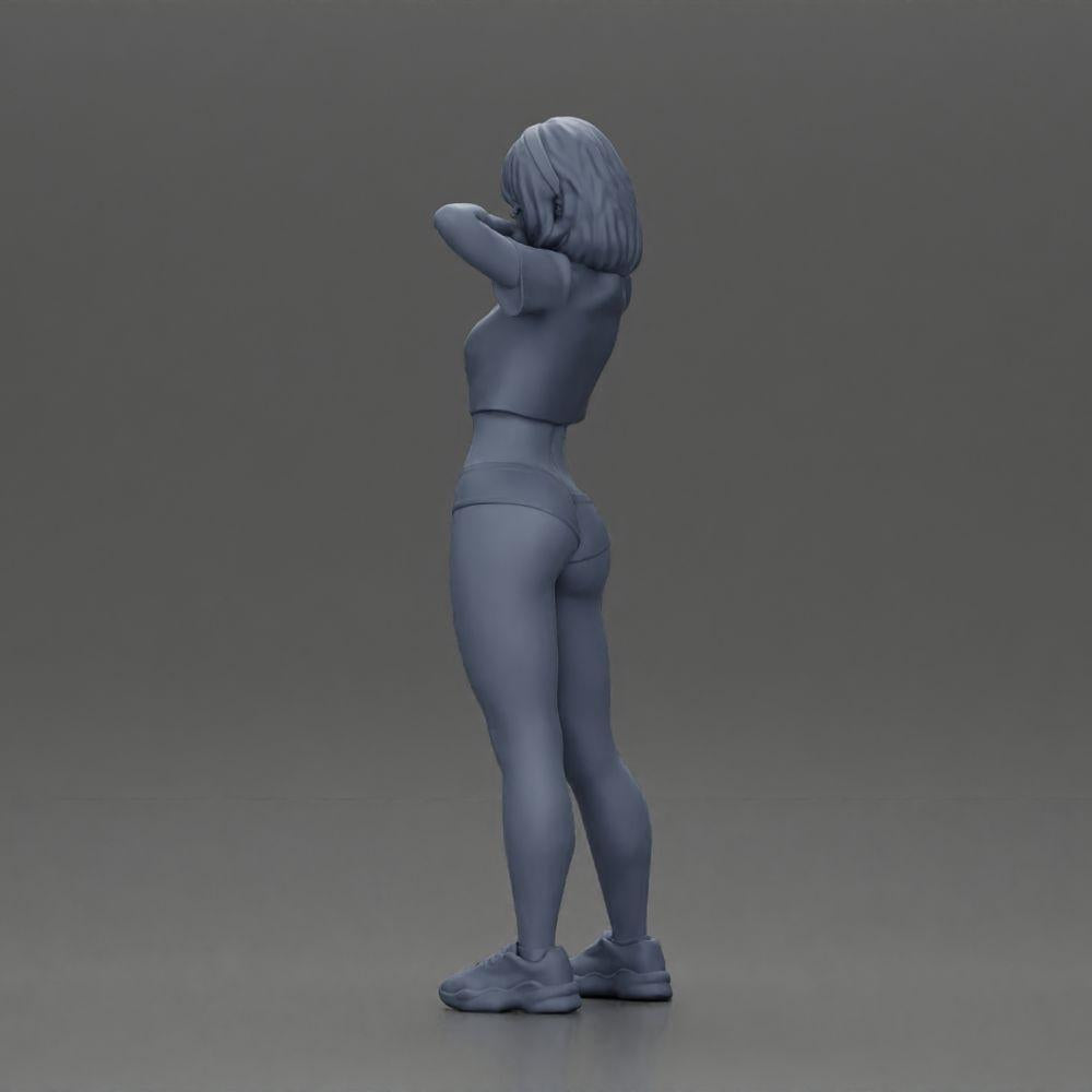 Diorama modélisme photo produit 10 : Miniature diorama : Figurine féminine en bikini, t-shirt court et bandeau, en pose (Ref Nr. A97)