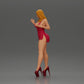 Diorama modélisme photo produit 4 : Figurine femme diorama : Femme élégante debout en robe rouge avec des chaussures à plateforme (Ref Nr. A134)