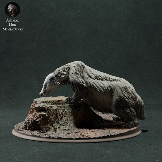 Photo de produit figurine animale Animal Den Miniatures 0 : figurine d’animal sauvage : blaireau européen - en train de renifler (22_11_09)