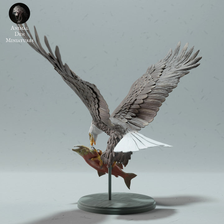 Photo de produit figurine animale Animal Den Miniatures 2 : figurine d’animal sauvage : pygargue à tête blanche mangeant un saumon (23_01_14)