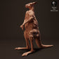 Photo de produit figurine animale Animal Den Miniatures 2 : figurine d’animal sauvage : kangourou roux géant Jack (23_04_03)