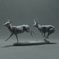 Photo produit figurine animale Animal Den Miniatures 1 : figurine d’animal sauvage : antilope d’Amérique au galop (22_10_10)