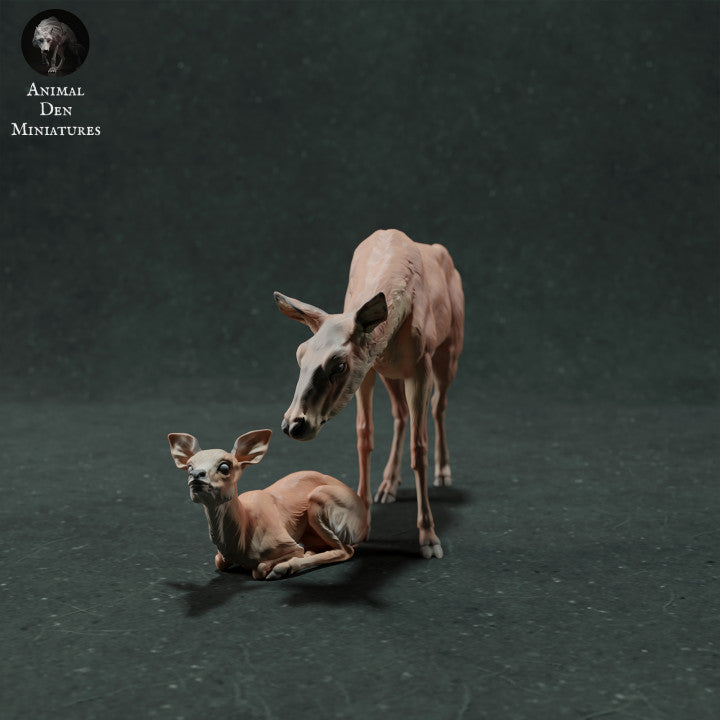 Produktfoto Tierfigur Animal Den Miniatures 0: Wildtier Tierfigur: Rothirschkuh mit Kalb (22_11_10)