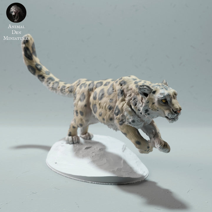 Photo produit figurine animale Animal Den Miniatures 1 : figurine d’animal sauvage : léopard des neiges - en marche (22_12_11)