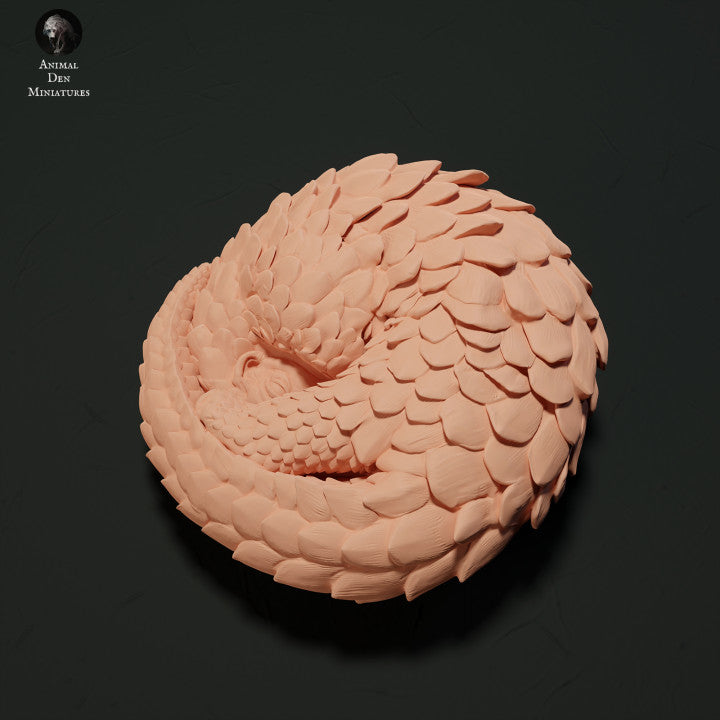 Photo produit figurine animale Animal Den Miniatures 1 : figurine d’animal sauvage : pangolin malais - enroulé (23_05_09)