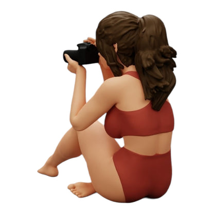 Photo de produit de modélisme diorama 0 : Photographe en bikini assise tenant une caméra (Réf n° A35)